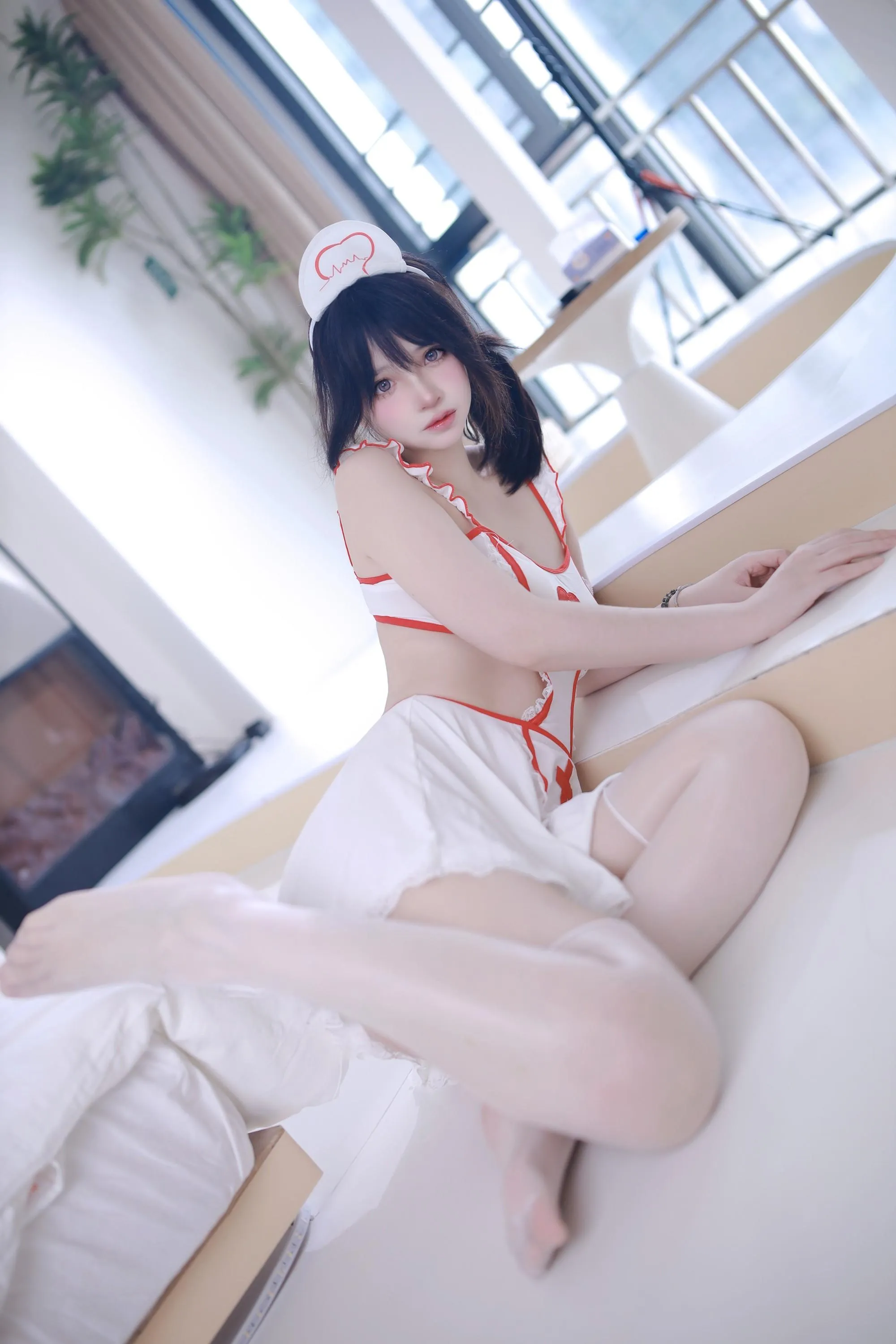 疯猫ss – NO.138 少女衣橱 粉护士 [54P]插图6